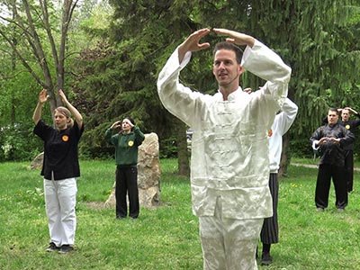 Tai Chi im Strand